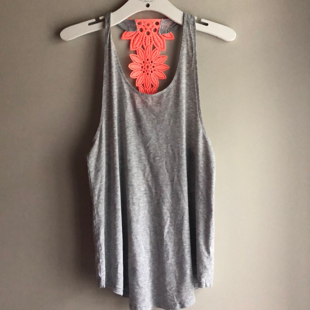 Aerie tank with cute sunflower back detail, size S